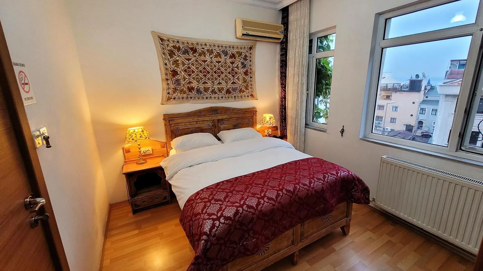 Marmara Guesthouse Istanbul Homestay