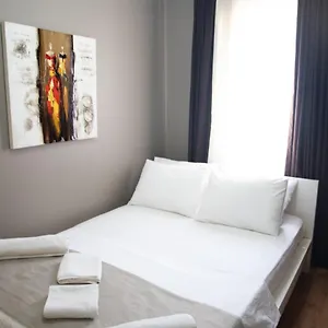 2* Hotel The Hera