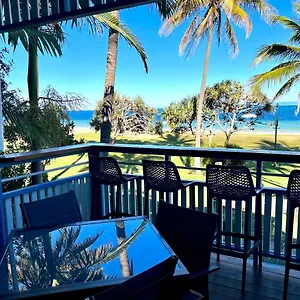 https://villa-15-tangalooma-resort.queenslandhotels.net